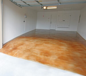 garage with stained concrete floor